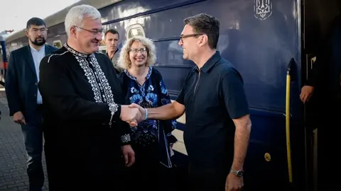 У Київ на День Незалежності прибули лідери Британії, Молдови, Естонії та Люксемб