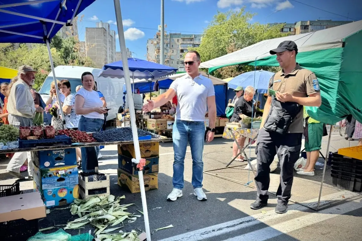 На київських ярмарках склали протоколи на порушників правил торгівлі