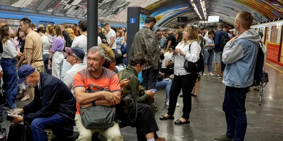 Київ посилює роботу транспорту: 140 автобусів на маршрутах та новий порядок руху мостами
