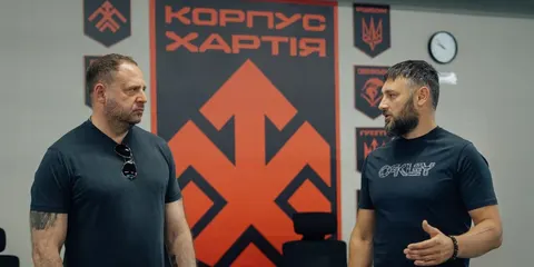 Корпус «Хартія» долучився до програми «Адвокат+»: що це означає для військових