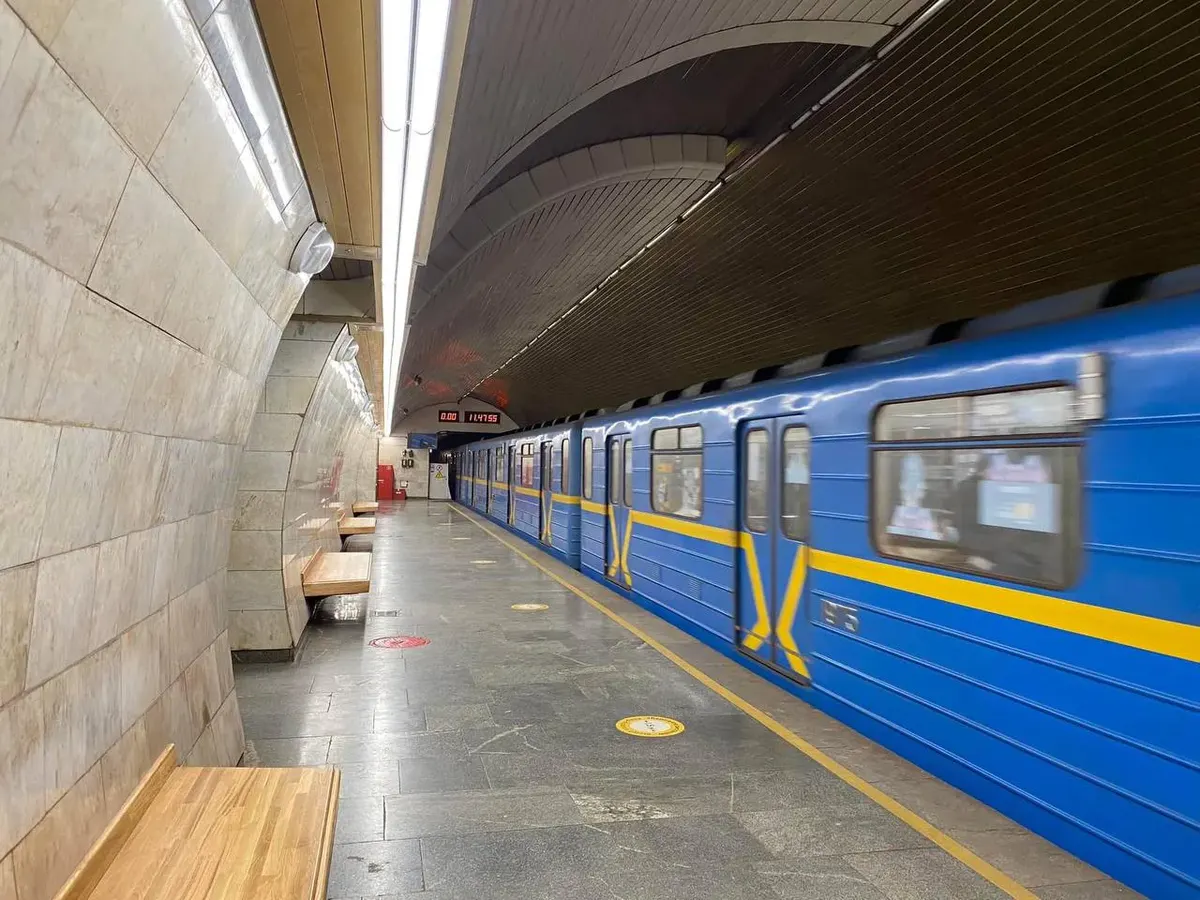 У київському метро 9 вересня тестують рух наземною ділянкою під час жовтої тривоги