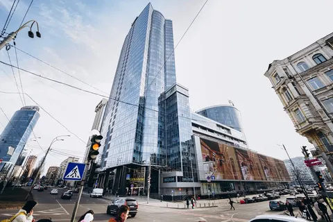Найбільший ТРЦ Києва Gulliver продадуть з аукціону: стартова ціна 9 мільярдів
