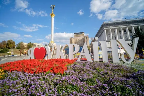 У Києві дощі та прохолода, але вже на вихідних потеплішає до +20°