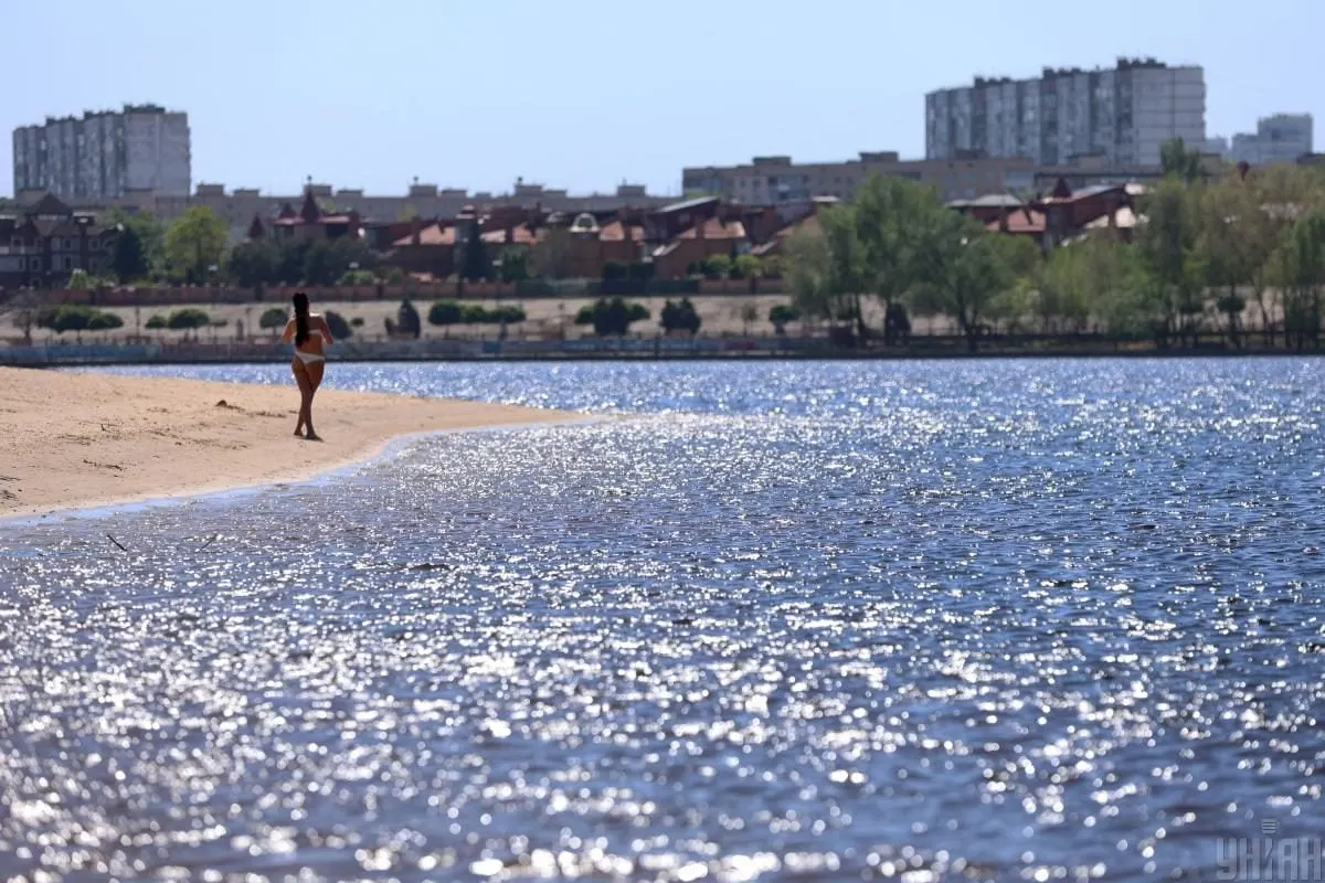 35-градусна спека у Києві: прогноз на 21 серпня