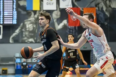 «Київ-Баскет» підписав захисника Назара Холода