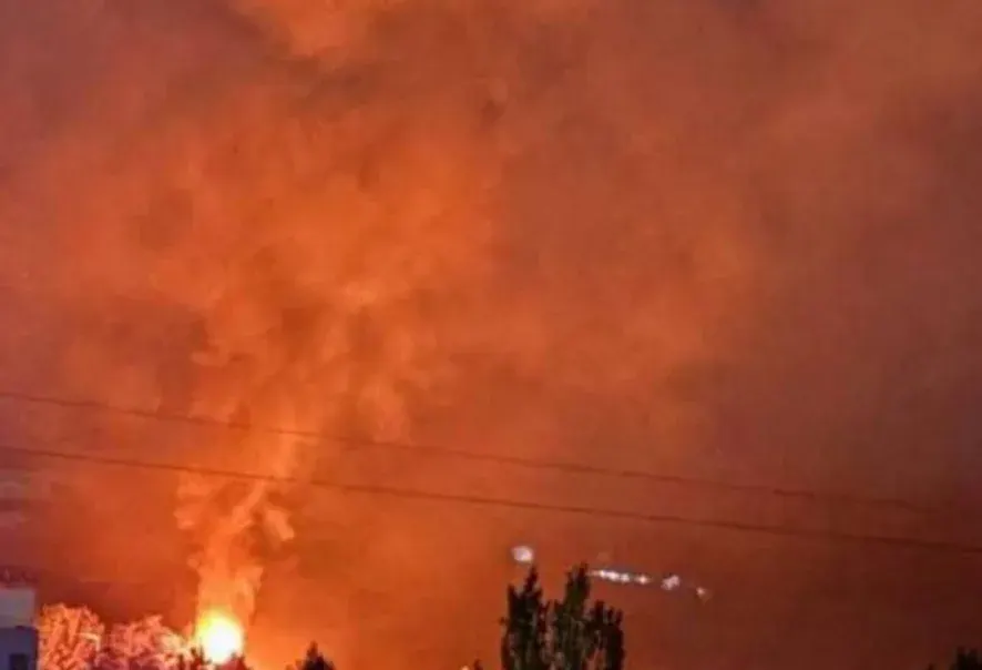У Києві уламки БпЛА пошкодили 16-поверхівку в Голосіївському районі