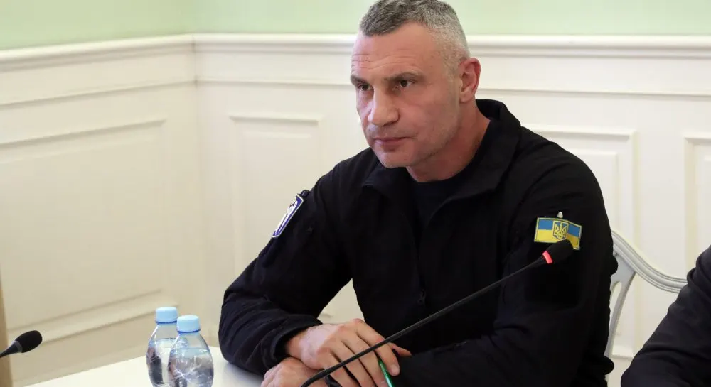 Кличко обговорив із бізнесом підготовку Києва до зими та пільги для постраждалих обʼєктів
