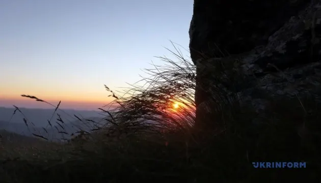 У четвер в Україні до +29°, на заході дощі та грози