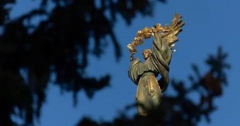 Що змінить для киян статус прифронтового міста: розбір