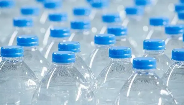 Київ готує запаси продуктів і води до зими: на кого розрахована допомога