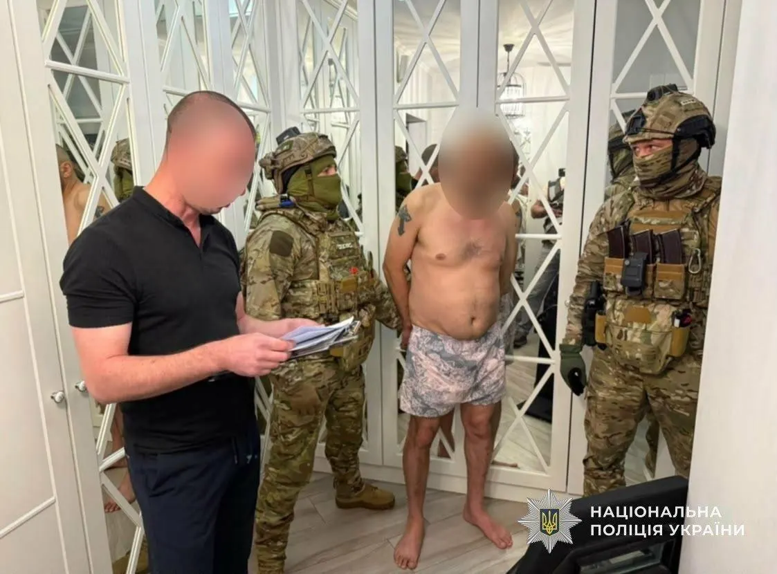 На Дніпропетровщині судитимуть чоловіка за напад і викрадення 3,6 млн грн