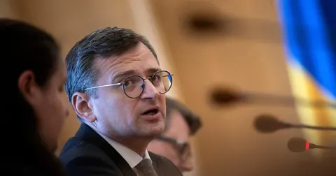 Кулеба прогнозує важкі місяці для Києва та інших міст України