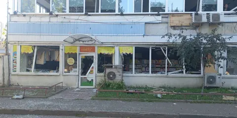 Книгарня «Альпака» в Києві вдруге постраждала через обстріл РФ