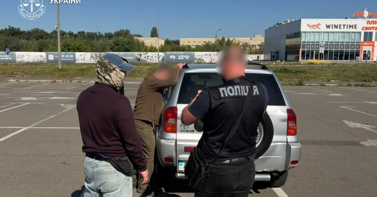У Києві викрили схему поборів із лісництв: трьох учасників затримали