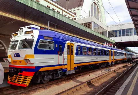 Kyiv City Express зупинив рух в обох напрямках через повітряну загрозу