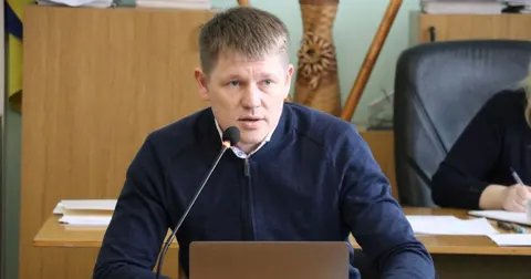 Суд залишив депутата Полтавської міськради Бражника під вартою до серпня