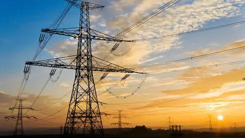 У Києві частково відновили світло після нічної атаки: що відомо