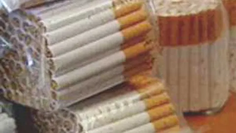 У Києві вилучили контрафактний тютюн та обладнання для алкоголю на 12 млн грн