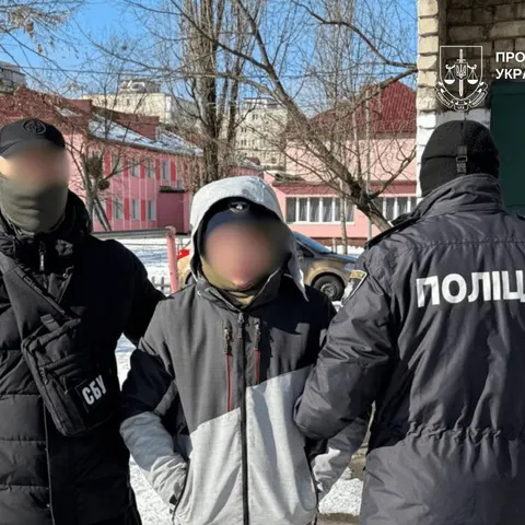 За підпал релейної шафи на Дарниці двоє киян отримали 10 та 15 років тюрми