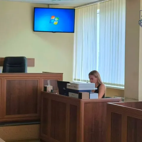 Суд заарештував водія, який вʼїхав у зупинку в Києві: двоє загиблих
