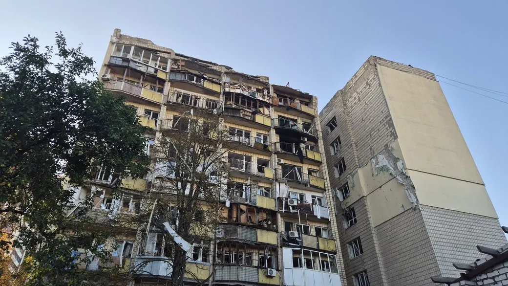Масований удар по Києву: 13 загиблих, понад 30 поранених, руйнування у трьох районах