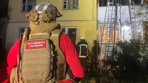 У Києві ліквідували наслідки нічної атаки БпЛА: допомога постраждалим