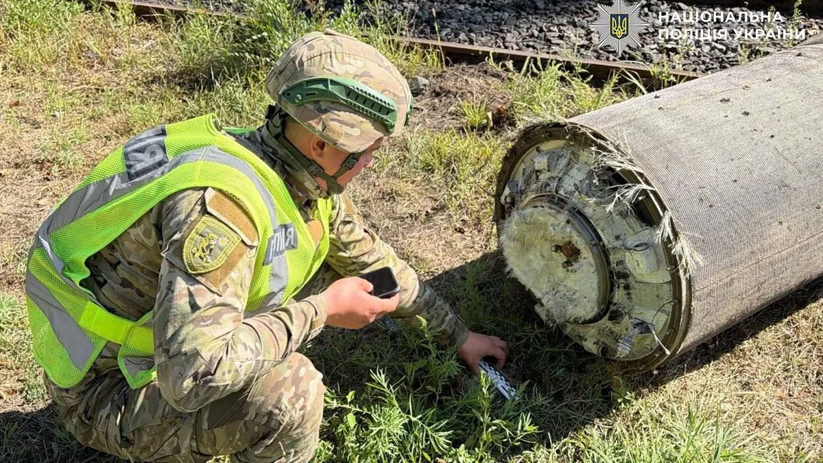 У Києві вибухотехніки вилучили уламки ракет із 50 кг вибухівки