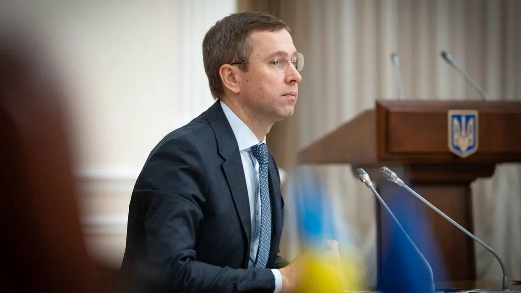 Прем'єр доручив забезпечити роботу метро в Києві через транспортний колапс