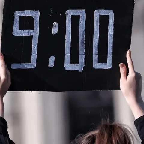 У Києві щодня о 9:00 зупинятимуть транспорт на хвилину мовчання