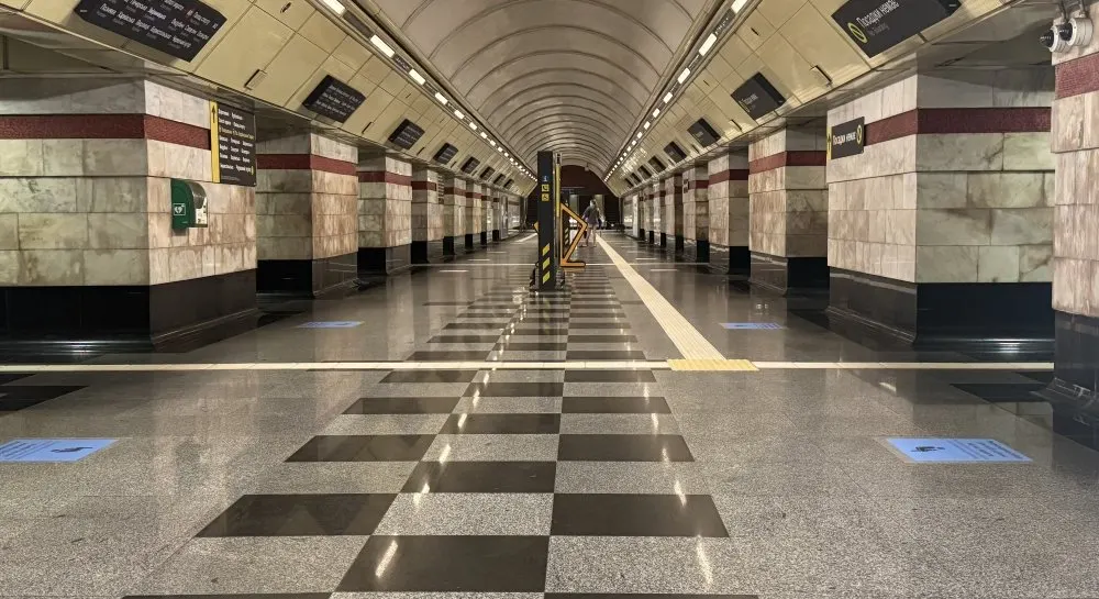У столичному метро тестують зонування платформ під час тривог