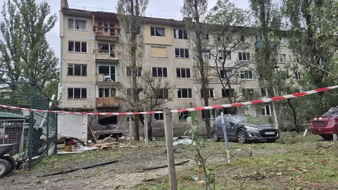 Дрон пошкодив п'ятиповерхівку в Дніпровському районі Києва: врятовано 15 людей