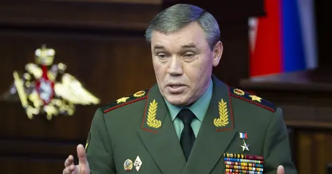 Генералу армії рф Герасимову оголосили підозру за обстріл Києва 2 липня