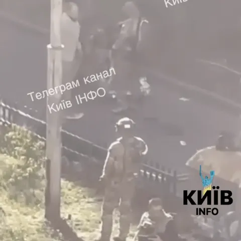 У Києві через інцидент на вулиці Шумського змінили маршрути транспорту