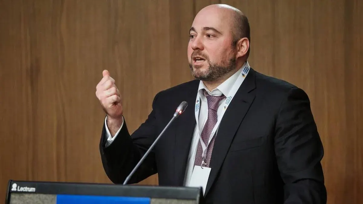 Обшуки НАБУ в будинку нардепа Столара: що відомо