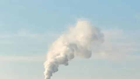 Російські дрони влучили в дві АЗС у Києві: що відомо