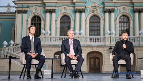Зеленський: візит Віткоффа і Кушнера свідчить про посилення переговорної позиції