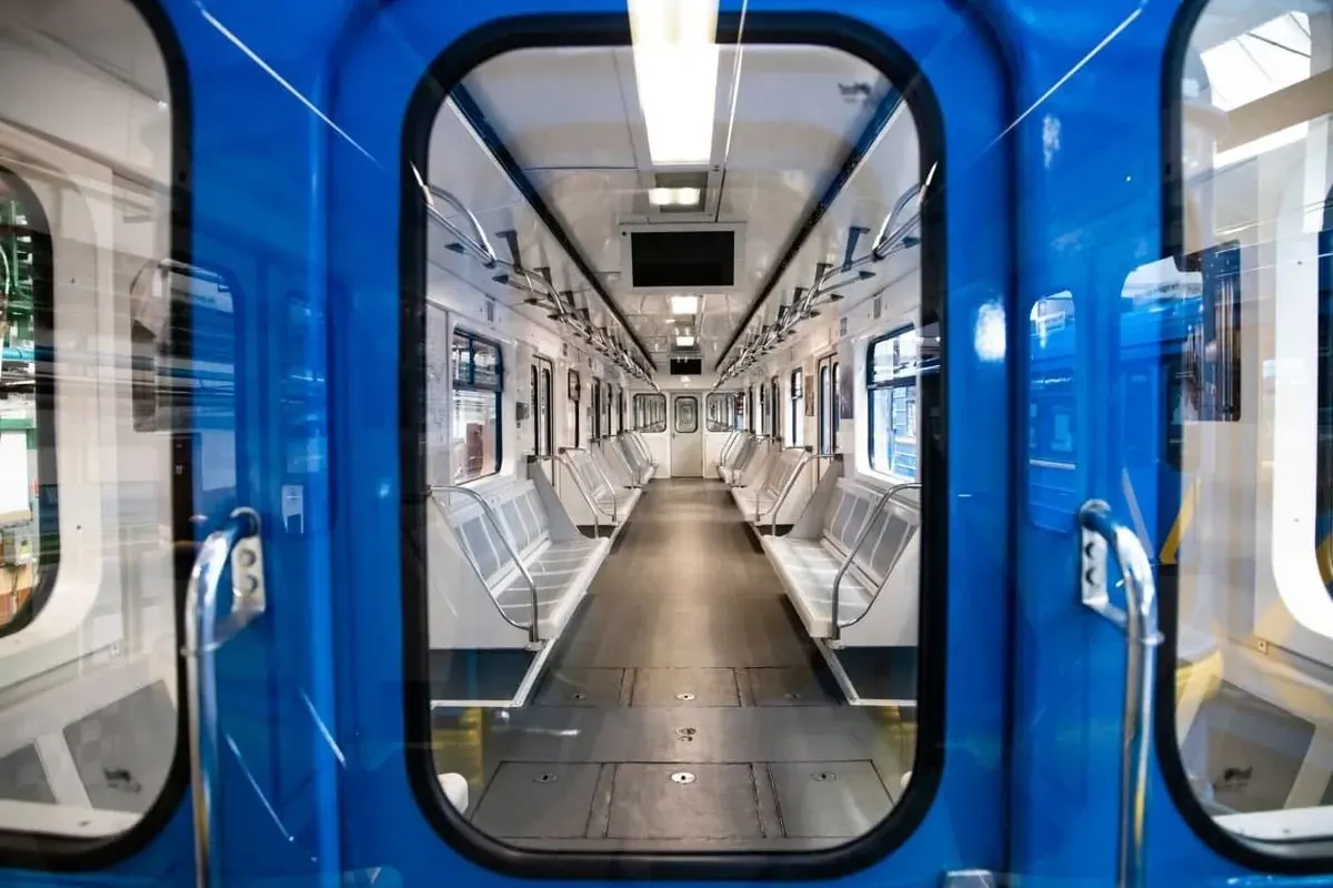 Метро Києва спростувало чутки про закриття станцій під час тривоги