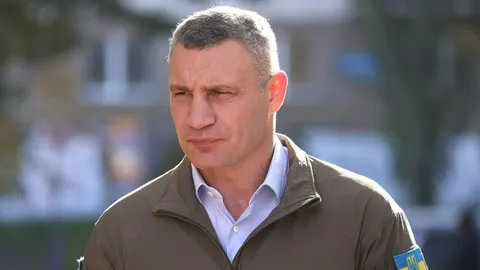 У Дарницькому районі Києва через падіння БпЛА пошкоджено нежитлове приміщення