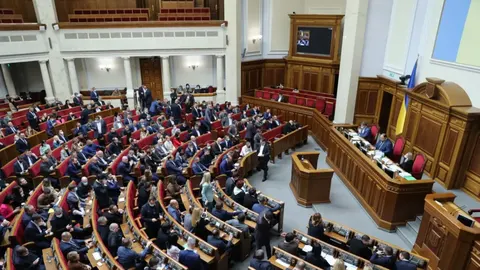 У Раді розглядають можливість переїзду з Києва через атаки РФ