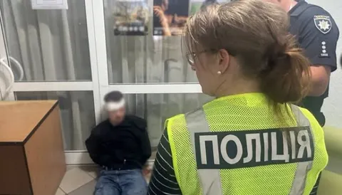 17 ударів ножем: киянину оголосили підозру за вбивство лікарки ВЛК