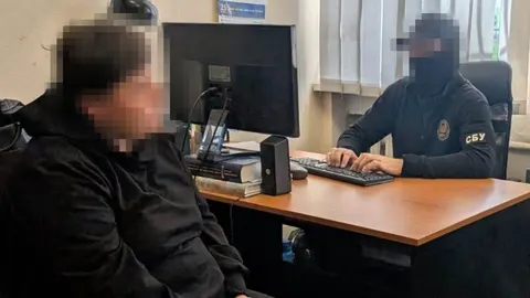 СБУ затримала в Києві жінку, яку підозрюють у підготовці замаху на військового