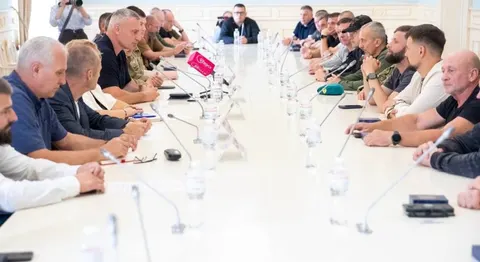 Київ виплатить звільненим з полону захисникам по 45 000 грн: деталі підтримки