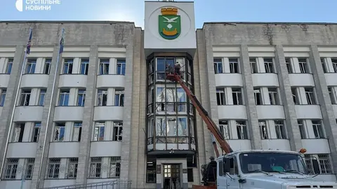 Удар по Києву: пошкоджено Дарницьку РДА, 33 поранених