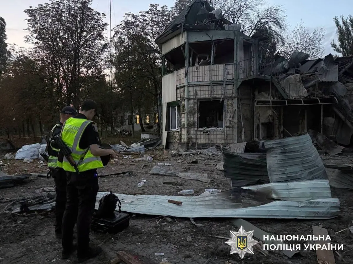 Удар по залізниці Києва: семеро загиблих, рух відновлено