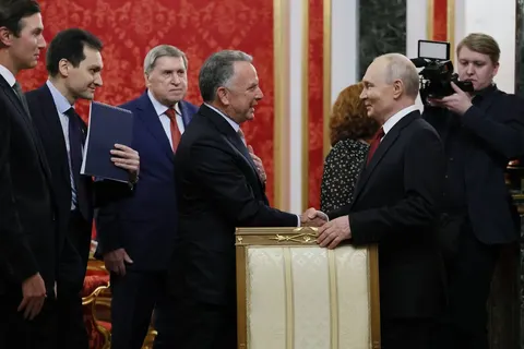 Путін заперечує удари по Києву, попри нічні атаки РФ
