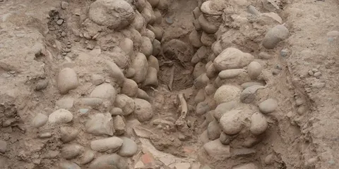 У Лімі археологи знайшли ритуальне поховання віком близько 1400 років