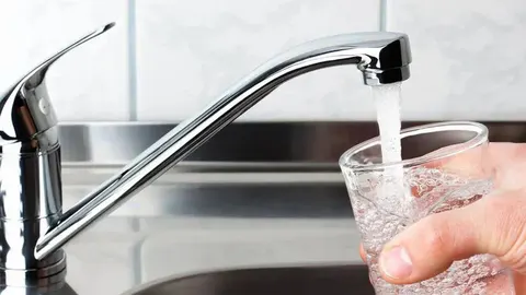 Київрада встановила новий тариф на воду: 63,79 грн за кубометр