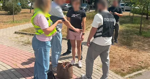У Києві затримали керівницю Червоного Хреста за продаж бронювання за $20 тисяч