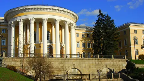 Суд повернув Жовтневий палац у Києві у власність держави