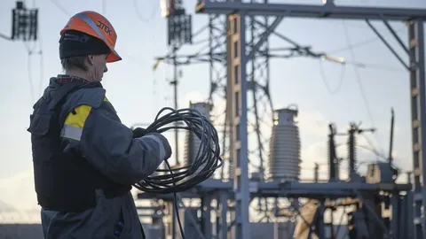Через атаки РФ та негоду знеструмлено населені пункти у шести областях